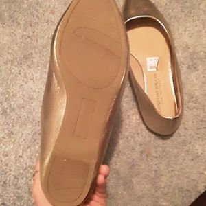 Christian Siriano Shoes - Gold flats Christian Siriano Shoes - Gold flats